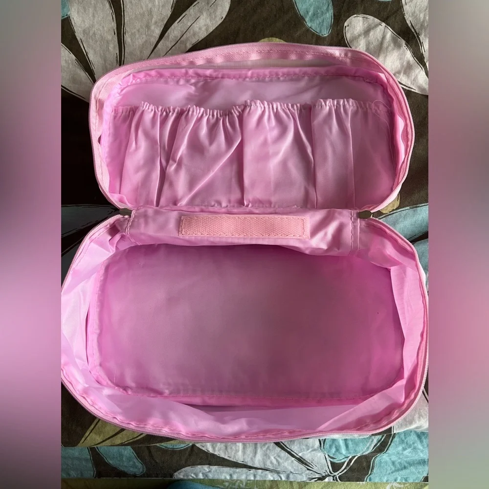 NWOT Organizer for Travel